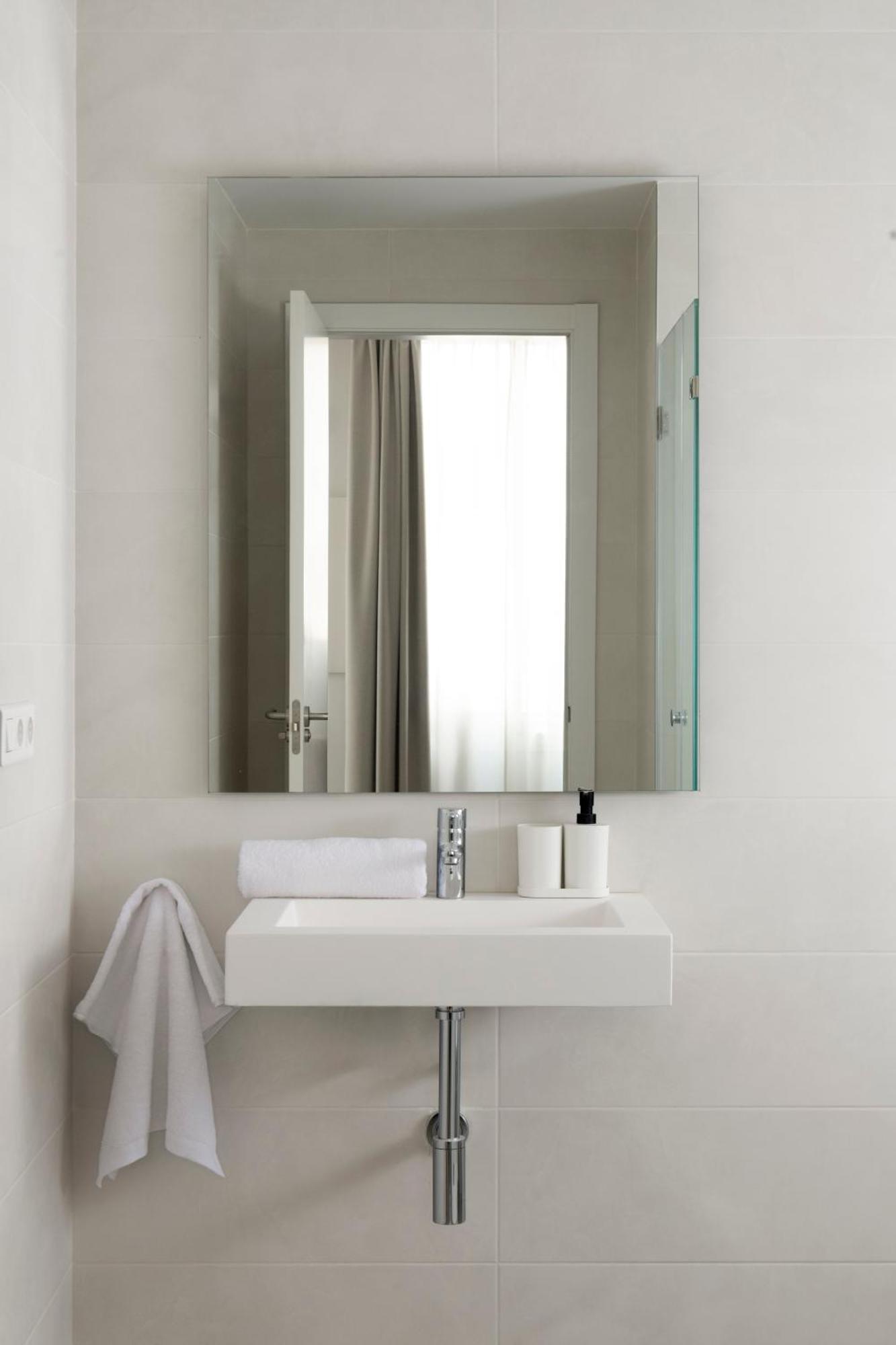 Magno Apartments O'Donnell Sevilla Bagian luar foto